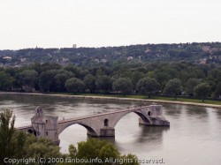 サン・ベネゼ橋