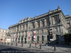 国立美術館
