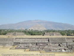 太陽のピラミッド