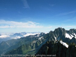 エギュイユ・ベルト